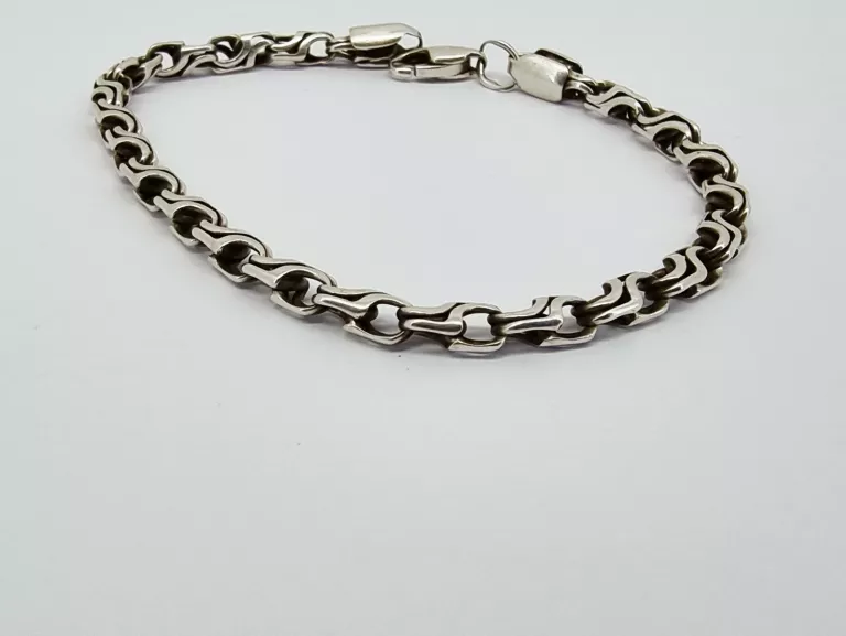 SREBRNA BRANSOLETKA  925