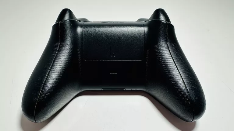 PAD DO KONSOLI XBOX SERIES X/S WARTO OKAZJA