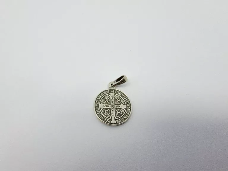 SREBRNA ZAWIESZKA 925