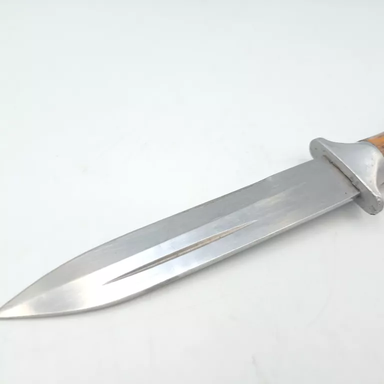 NÓŻ FINKA SPZ W ETUI