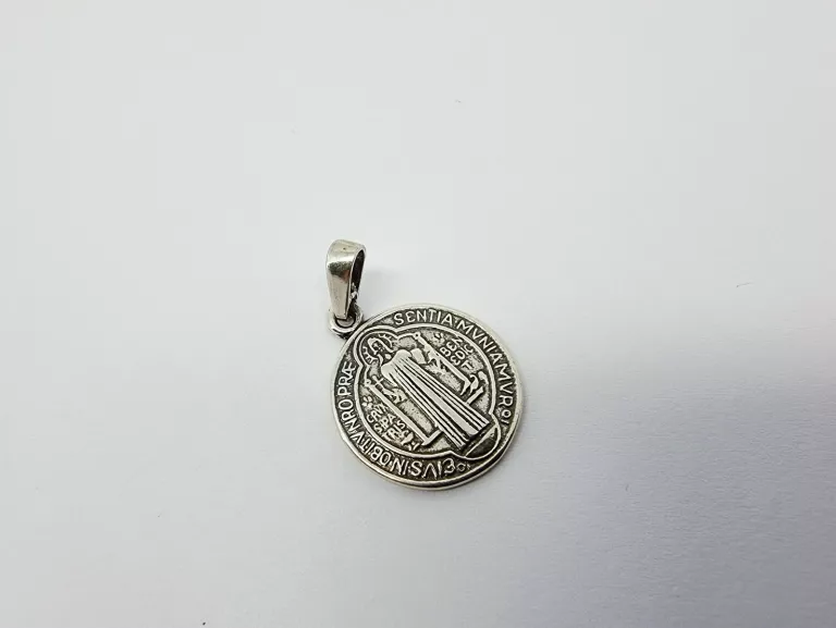 SREBRNA ZAWIESZKA 925