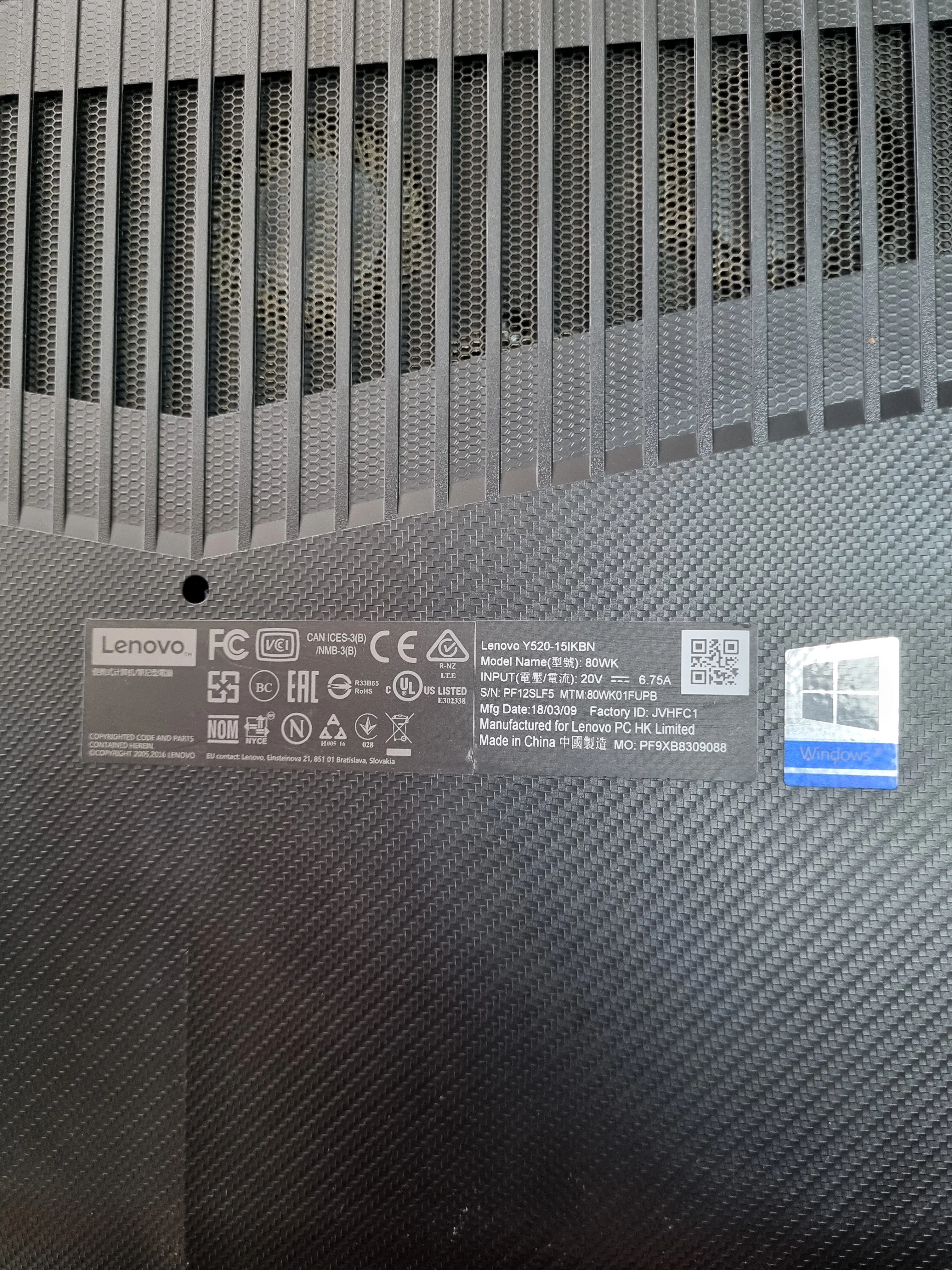 lenovo-legion-y520-15ikbn-i5-7300-24120gb-ssd-gtx-1050-przekatna-ekranu-156