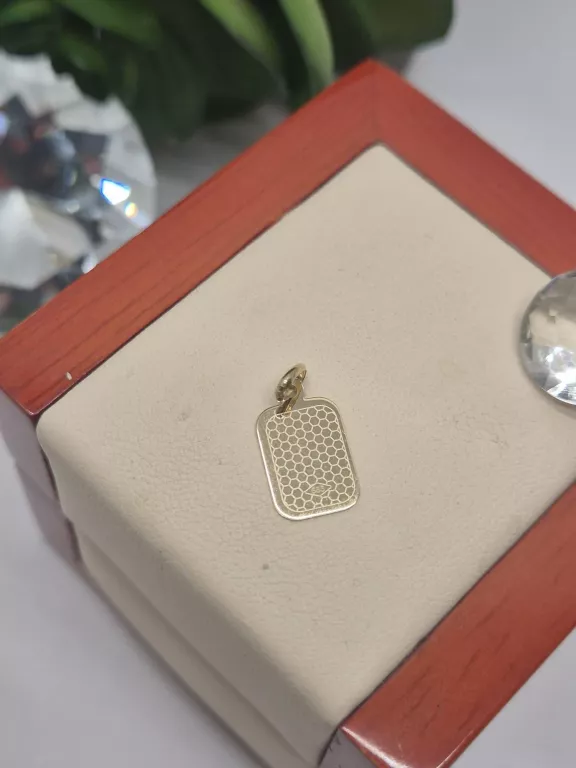 ZŁOTY MEDALIK 585 0,44G