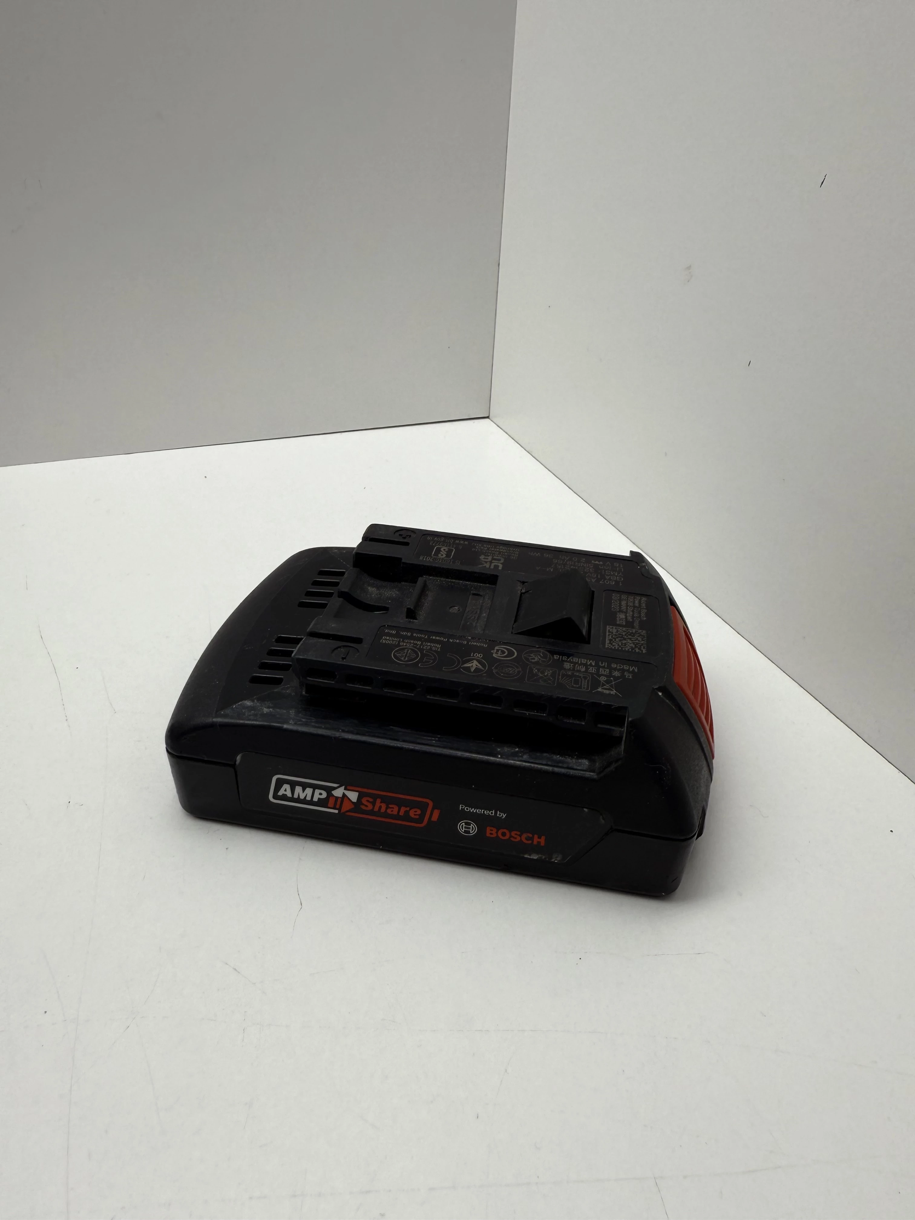 bosch-gal-18v-20-ladowarka-do-akumulatorow-18v-gba-ampshare-aku-20ah-18-stan-11323-2