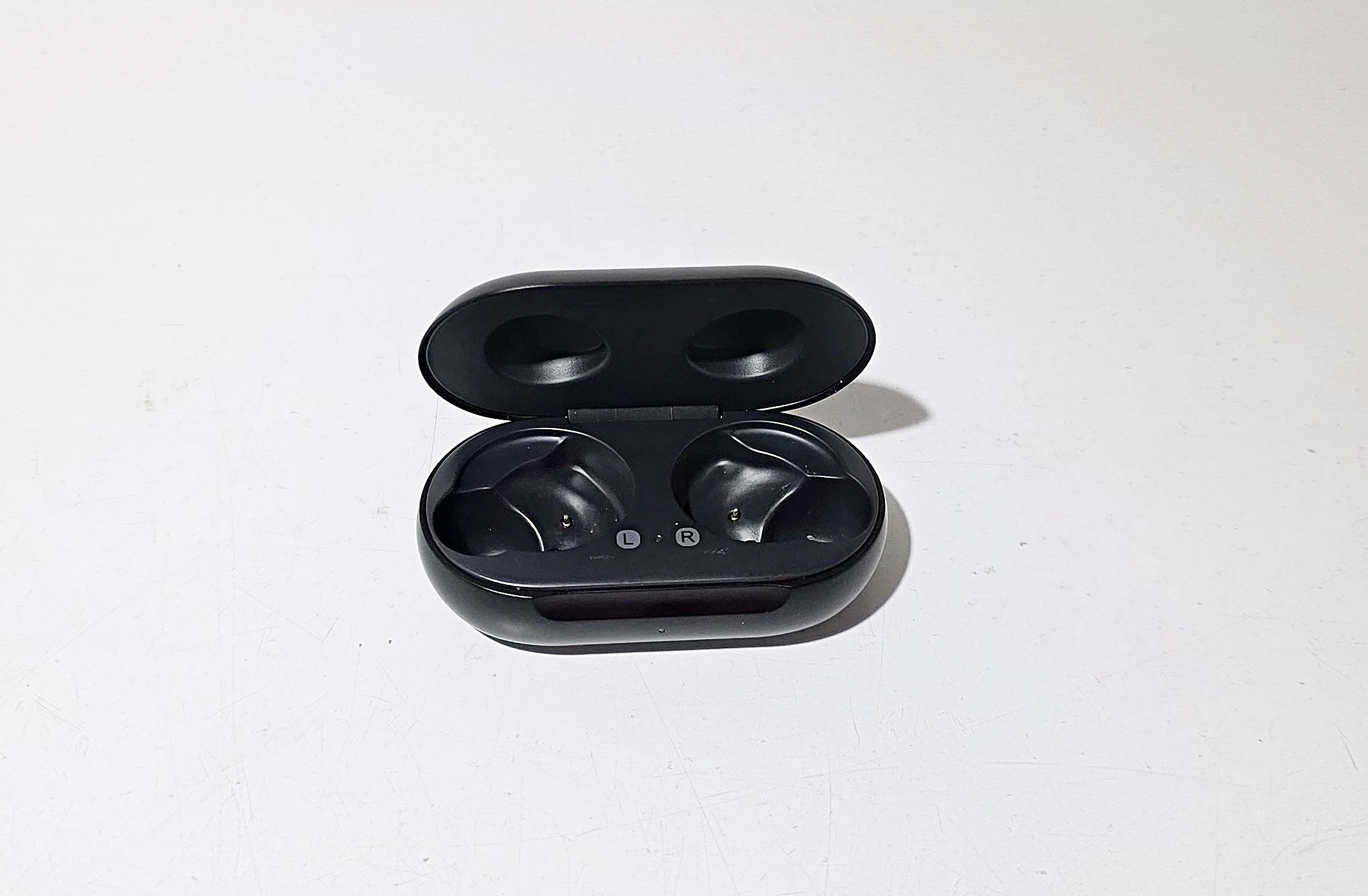 sluchawki-samsung-galaxy-buds-czarne-kod-producenta-sm-r170nzkaitv