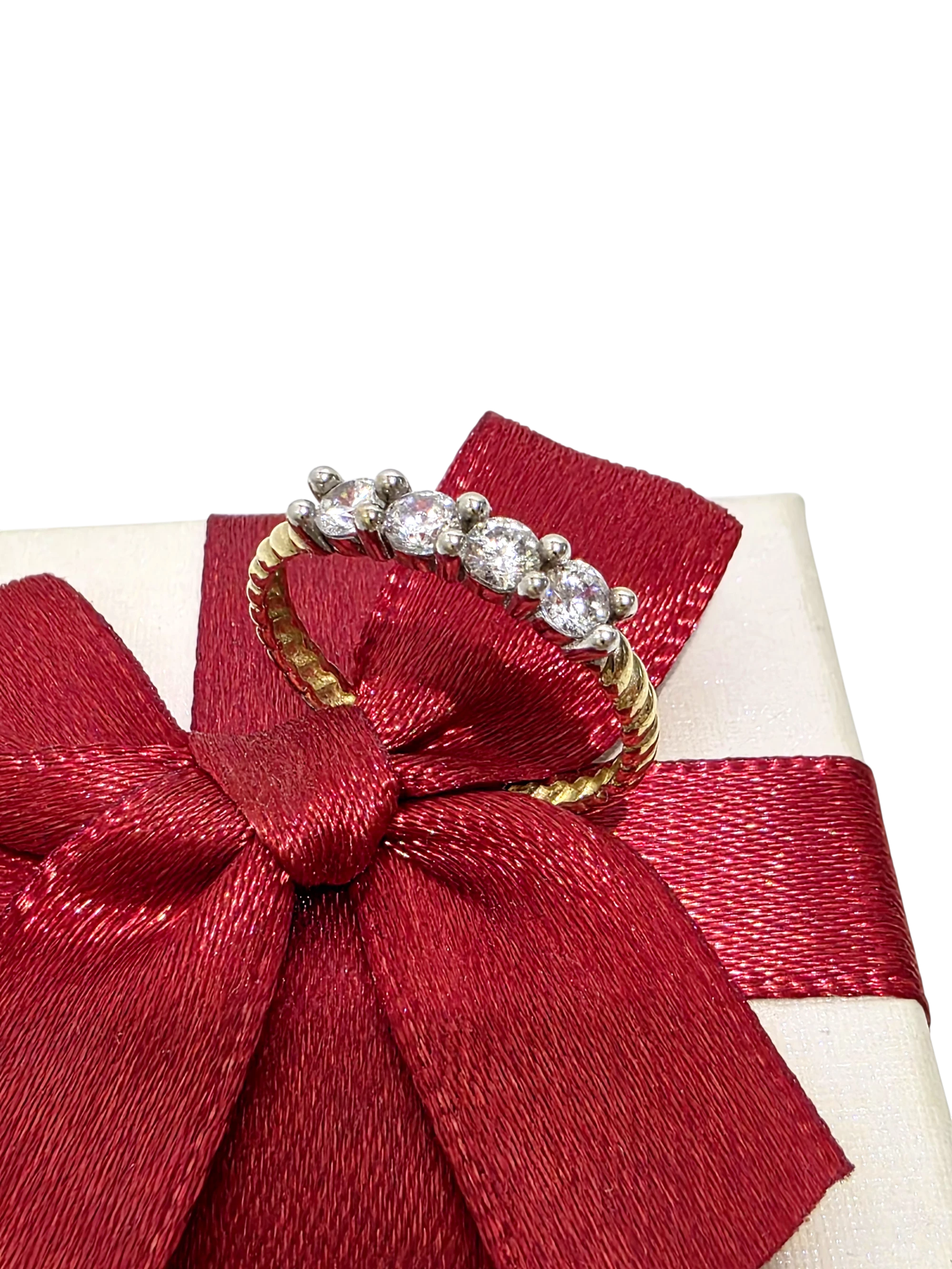 piekny-pleciony-pierscionek-z-czterema-cyrkoniami-p585-w152-r11-chmielna-98-warszawa