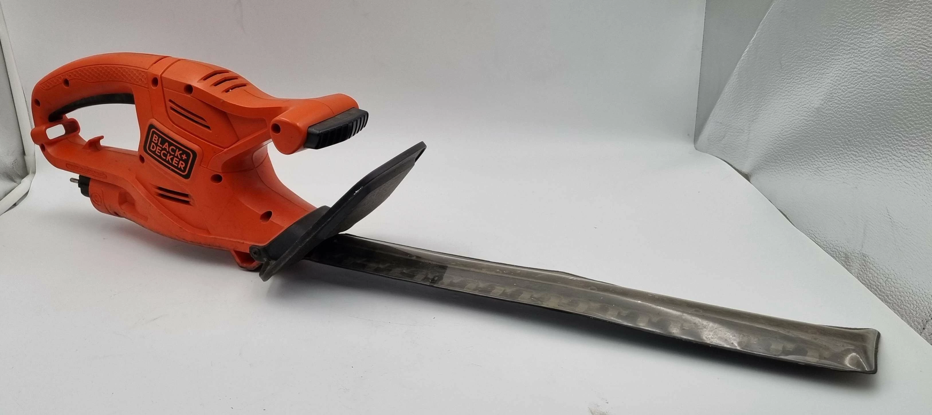 nozyce-do-zywoplotu-black-decker-gt4245-stan-11323-2