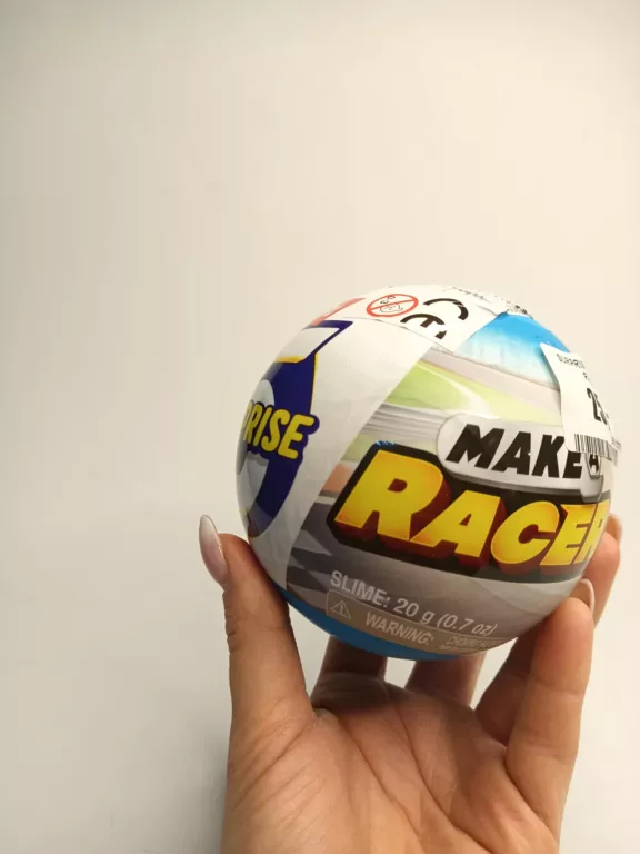 SURPRISE 5 MAKE A RACER