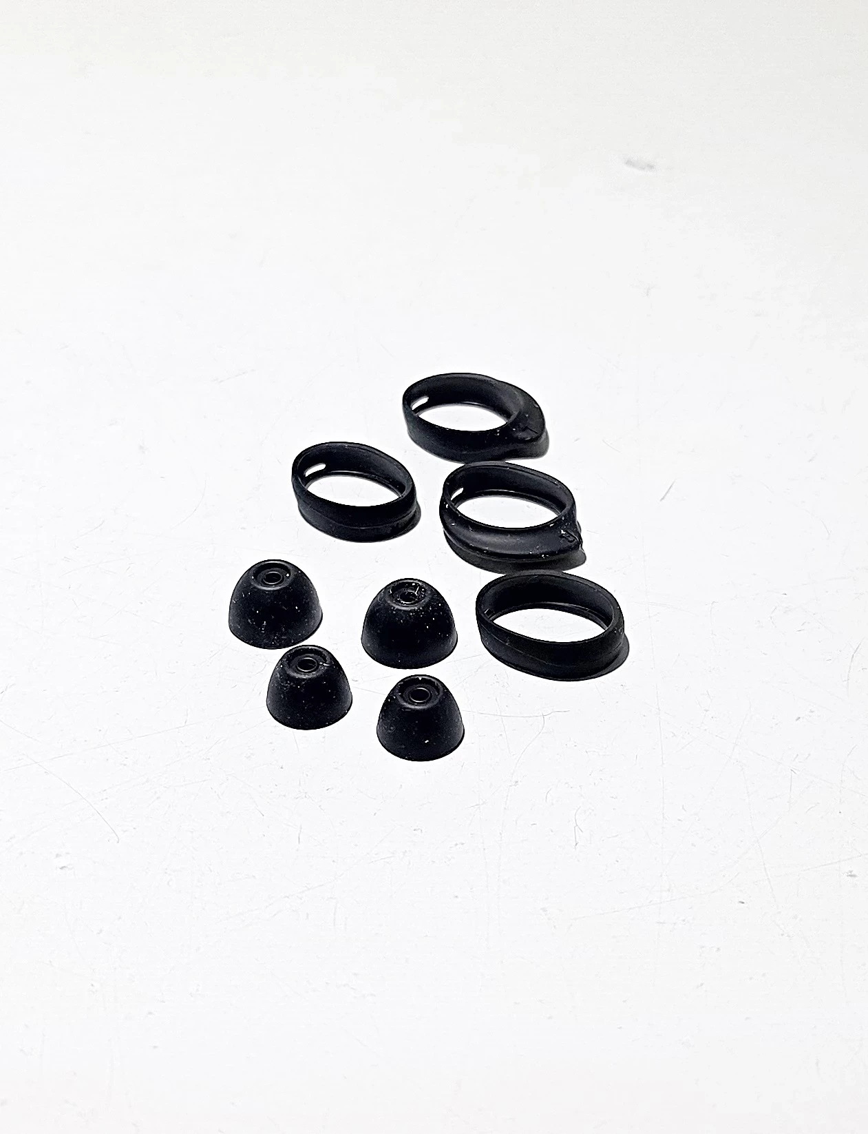 sluchawki-samsung-galaxy-buds-czarne-model-250439-1920031