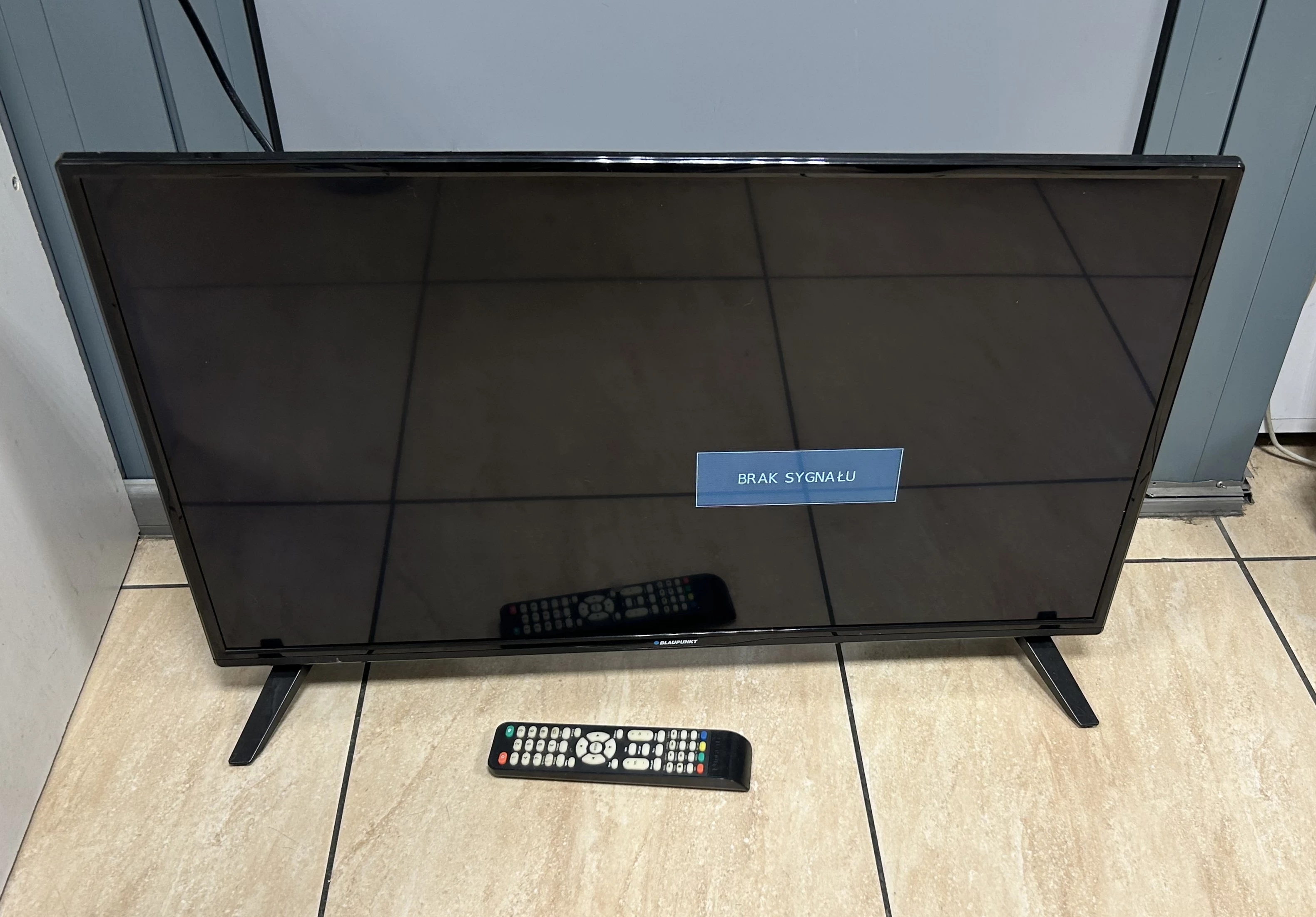 telewizor-led-blaupunkt-bn32h1032eeb-stan-11323-2