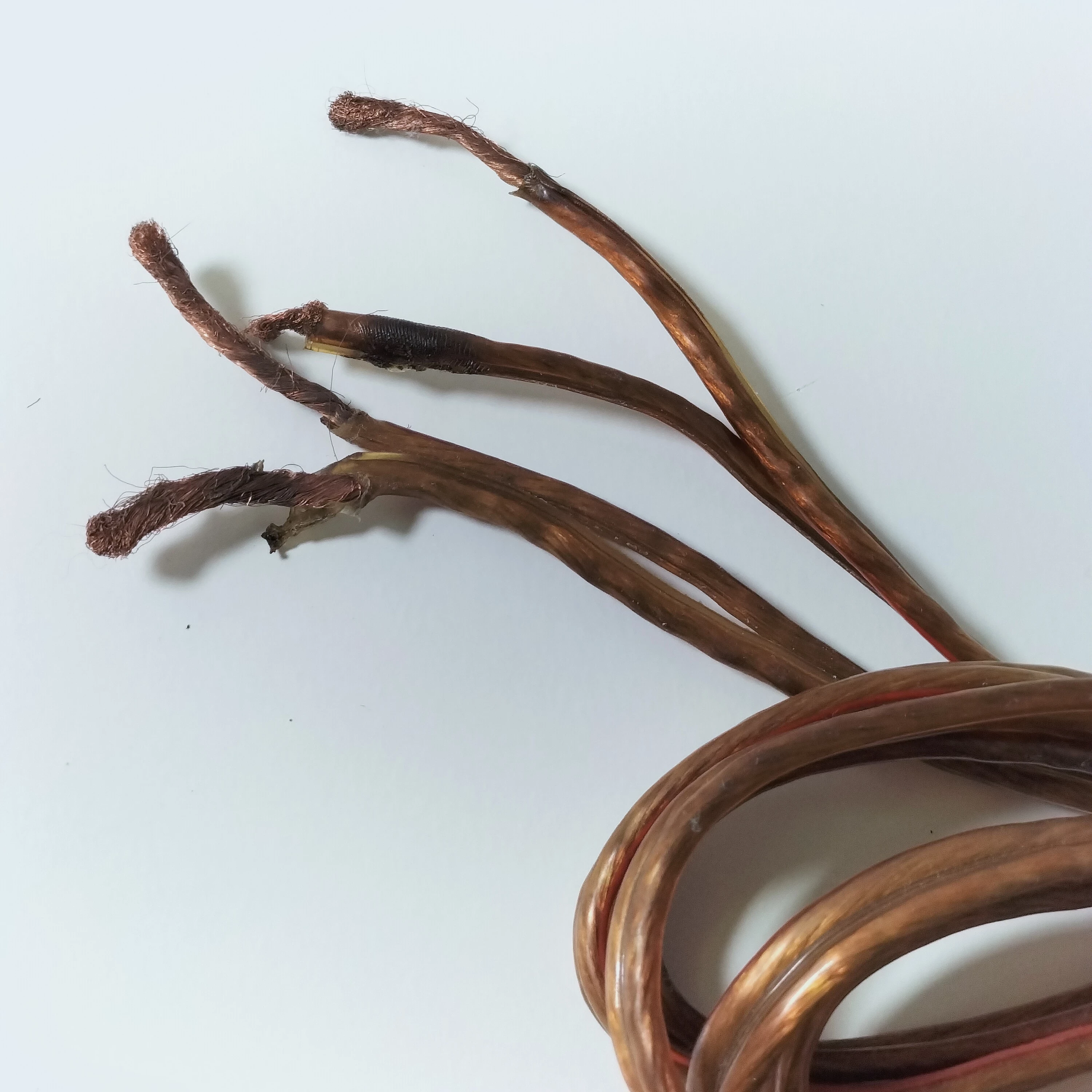 dwa-glosniki-kolumnowe-canton-le-107-okazja-model-le107