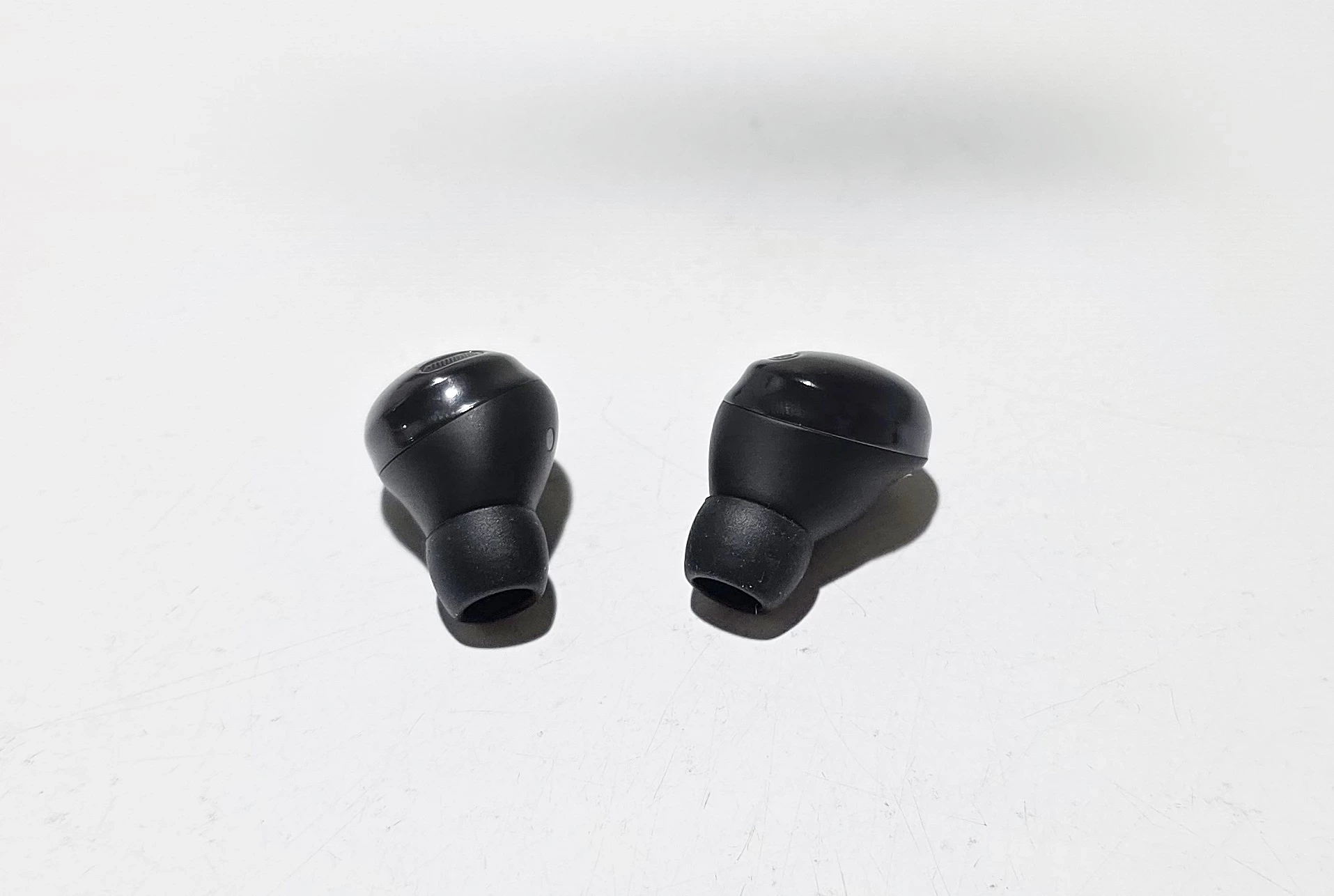 sluchawki-samsung-galaxy-buds-pro-stan-11323-2