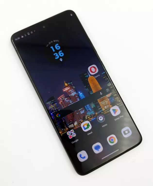 TELEFON MOTOROLA MOTO G72 8/128GB