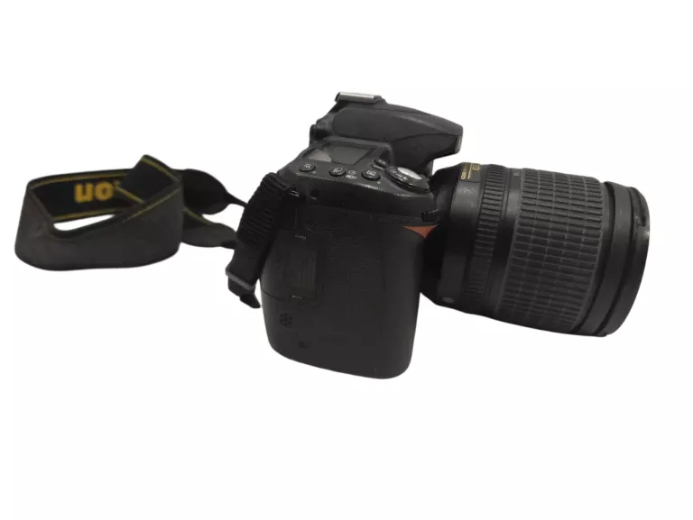 lustrzanka-nikon-d90-obiektyw-nikkor-18-105mm-vr-ean-gtin-0018208915743