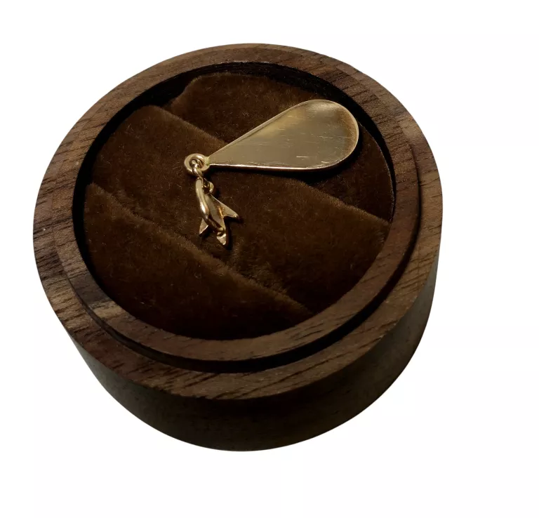 ŚLICZNA ZŁOTA  ZAWIESZKA 3,40G 585