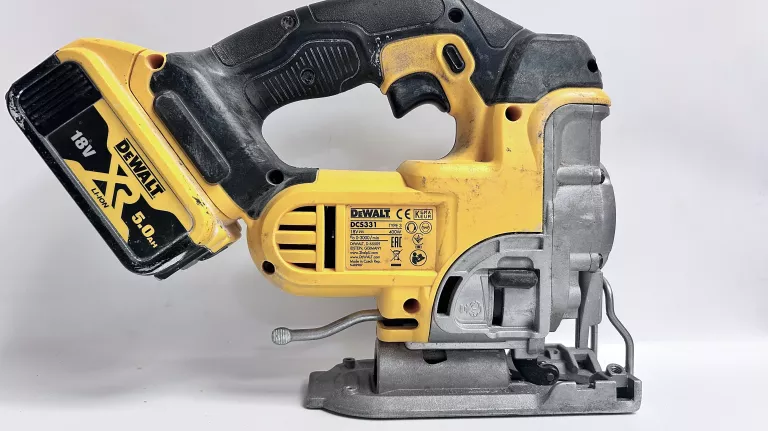 WYRZYNARKA DEWALT DCS331/2AKUM/WALIZKA