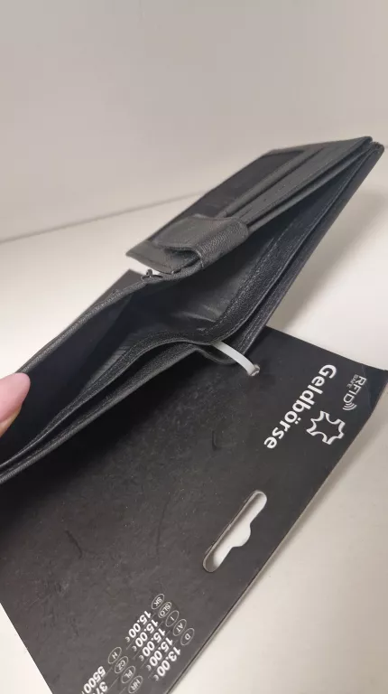 PORTFEL CONCEPT CZARNY POZIOMY