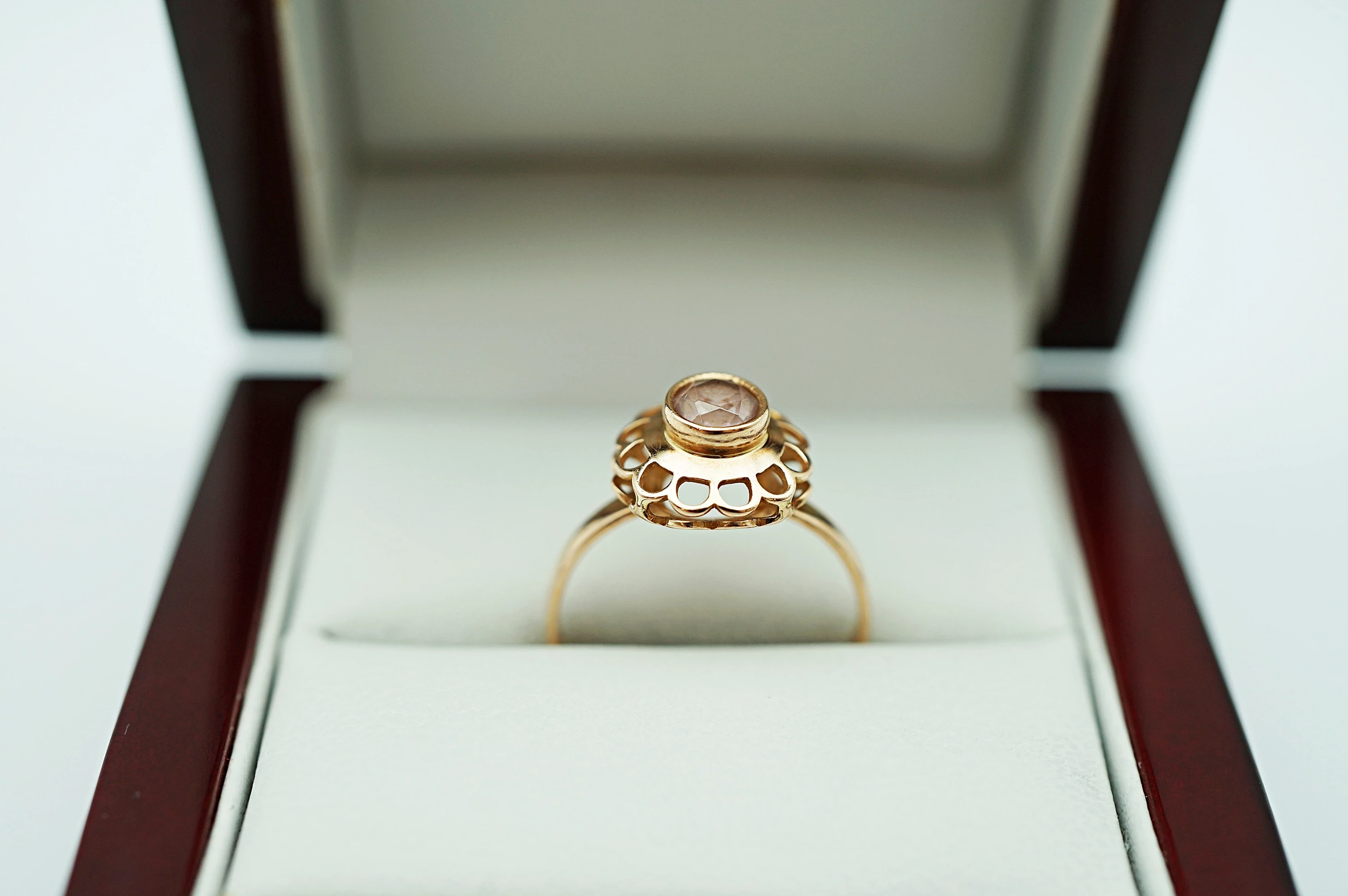 zloty-pierscionek-z-cyrkonia-585195gr13-material-15835-2