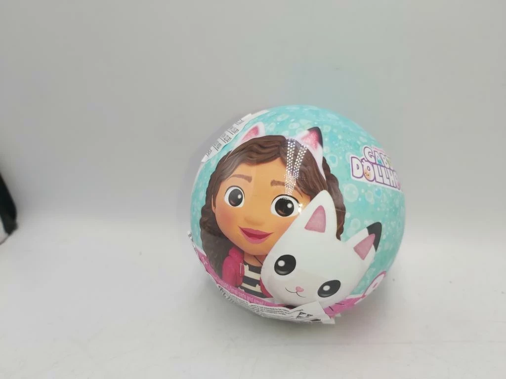 kula-zuru-5-surprise-gabbys-dollhouse-5-niespodzianek-koci-domek-gabi-stan-11323-2