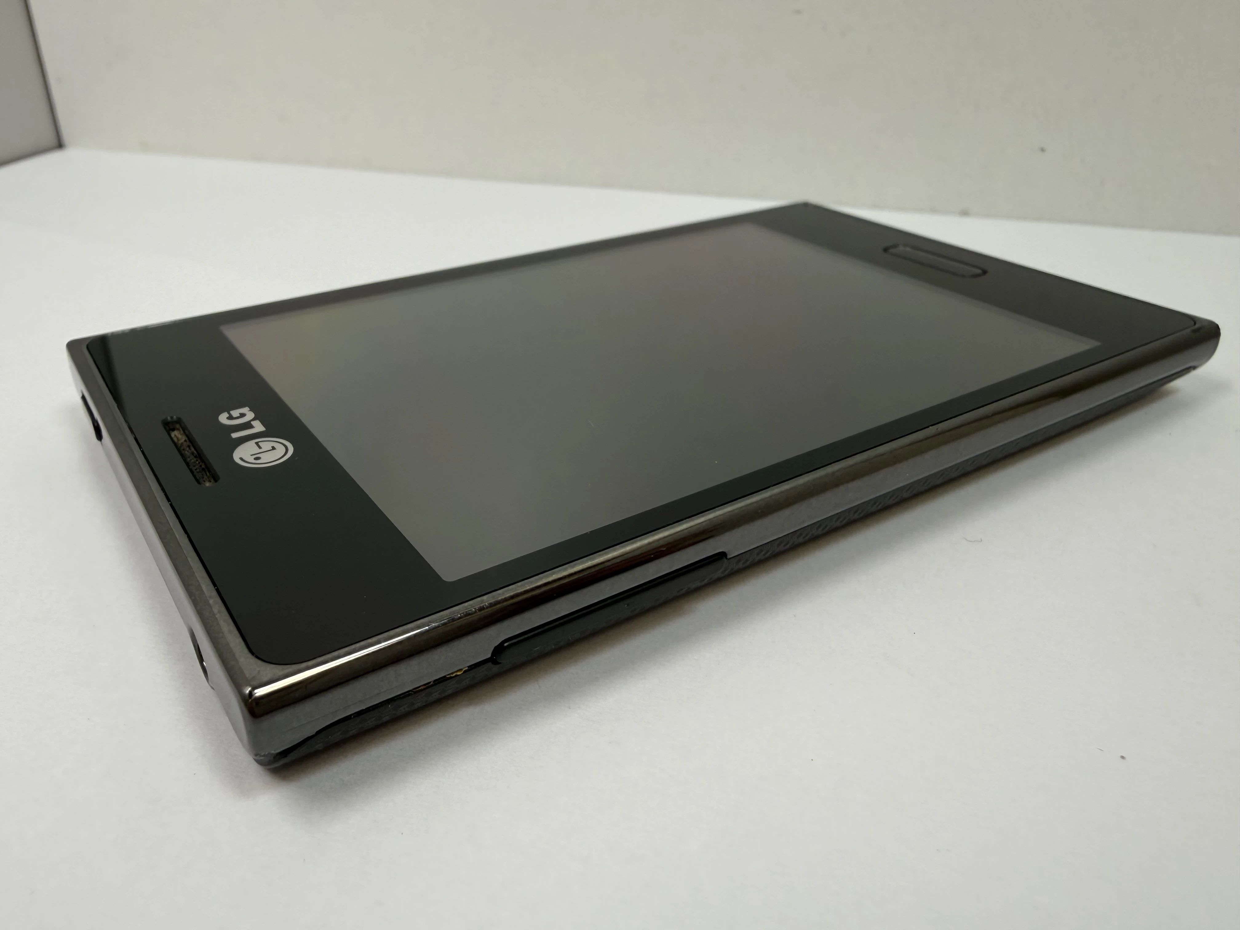 telefon-lg-e610-komunikacja-219-2