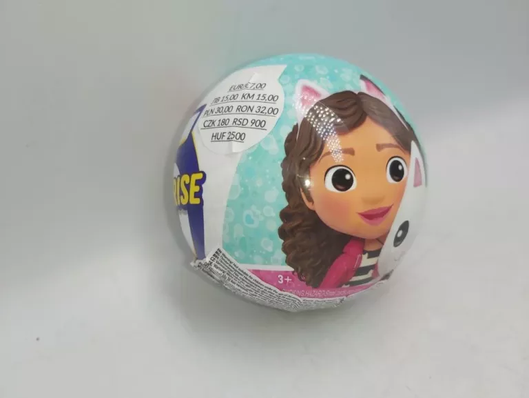 kula-zuru-5-surprise-gabbys-dollhouse-5-niespodzianek-koci-domek-gabi-ean-gtin-4894680042605