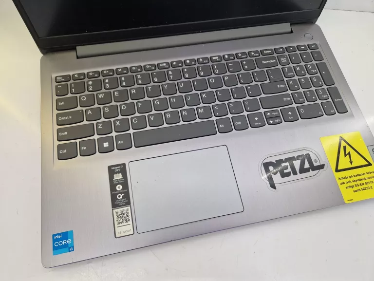 LAPTOP LENOVO IDEAPAD 3 WIN11H/8/512GB/I3-1115G4 ŁAD