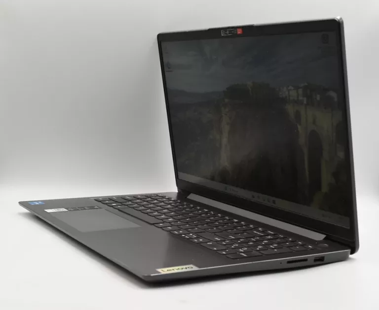 LAPTOP LENOVO IDEAPAD 3 15ITL6