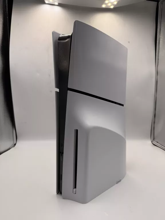 KONSOLA PS5 1TB CFI-2016 + NAPĘD BD – PEŁNY KOMPLET OKAZJA!