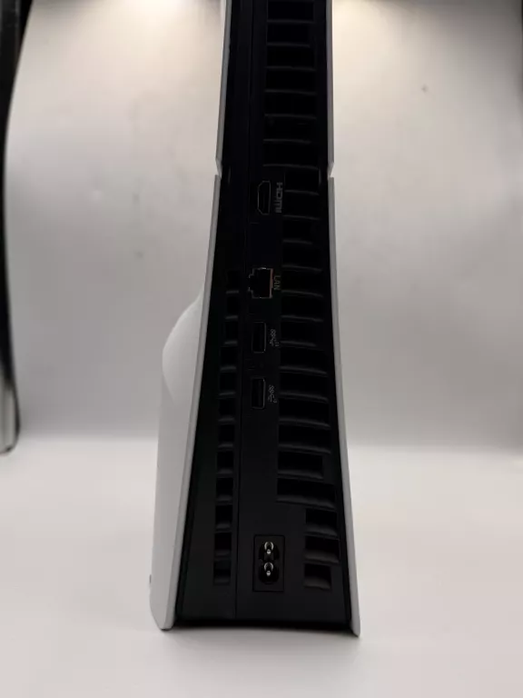 KONSOLA PS5 1TB CFI-2016 + NAPĘD BD – PEŁNY KOMPLET OKAZJA!