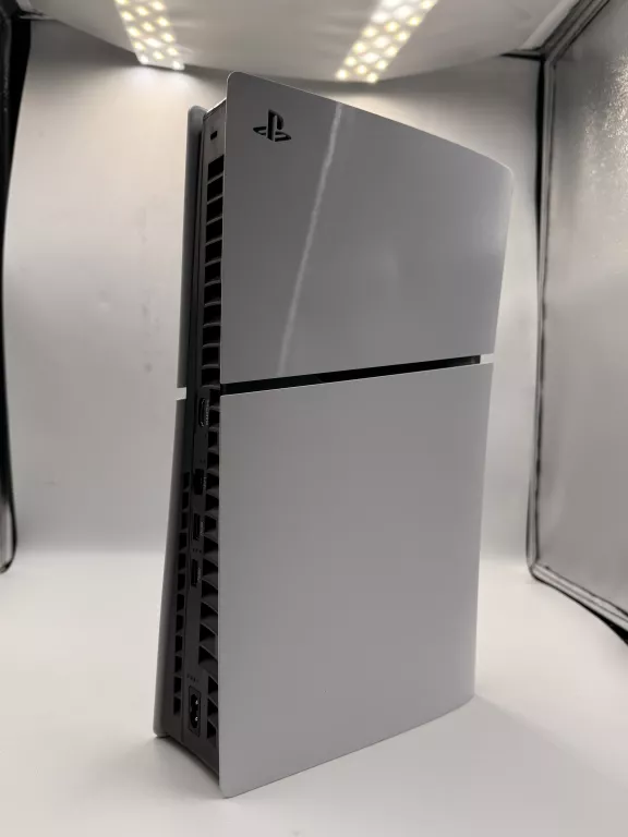 KONSOLA PS5 1TB CFI-2016 + NAPĘD BD – PEŁNY KOMPLET OKAZJA!