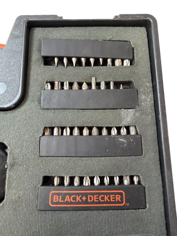WIERTARKO-WKRĘTARKA I 80 AKCESORIÓW W ORGANIZERZE BLACKDECKER BDC718AS2O