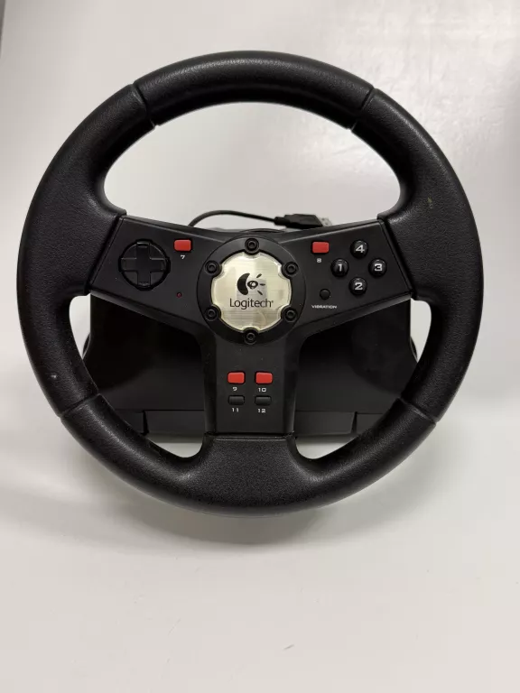 KIEROWNICA Z PEDAŁAMI LOGITECH