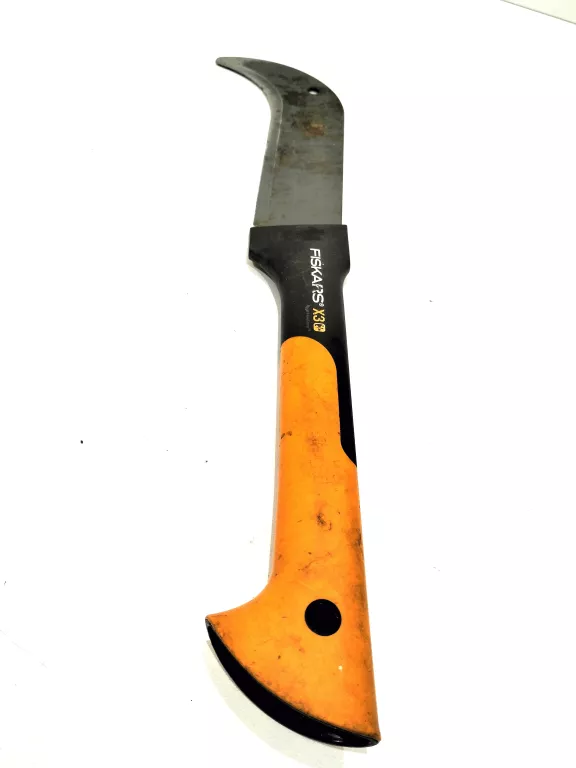 tasak-do-drewna-karczownik-fiskars-x3-rynek-2-wlodawa