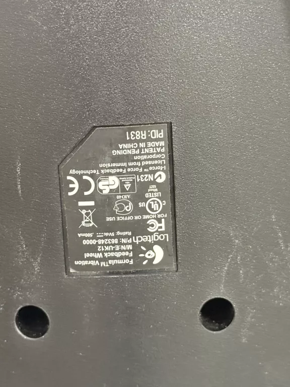 KIEROWNICA Z PEDAŁAMI LOGITECH