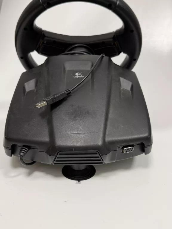 KIEROWNICA Z PEDAŁAMI LOGITECH