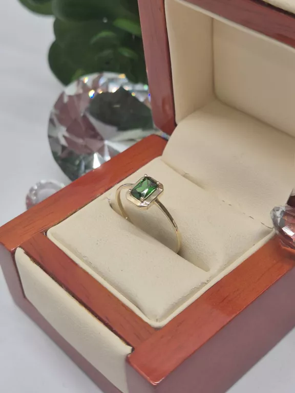 PIĘKNY ZŁOTY PIERŚCIONEK 585 1,20G