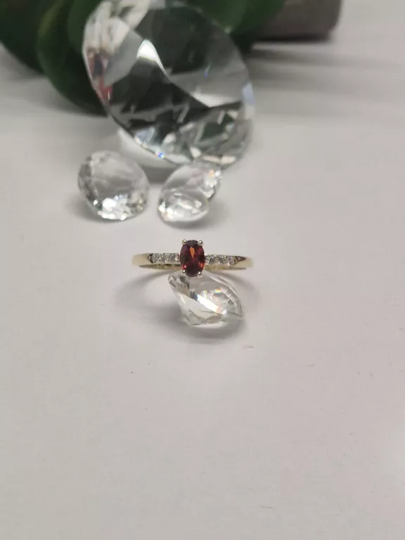 PIĘKNY ZŁOTY PIERŚCIONEK 585 1,33G