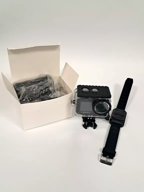kamera-lamax-w91-stan-idealny-karta-32gb-gratis-ean-gtin-8594175354478