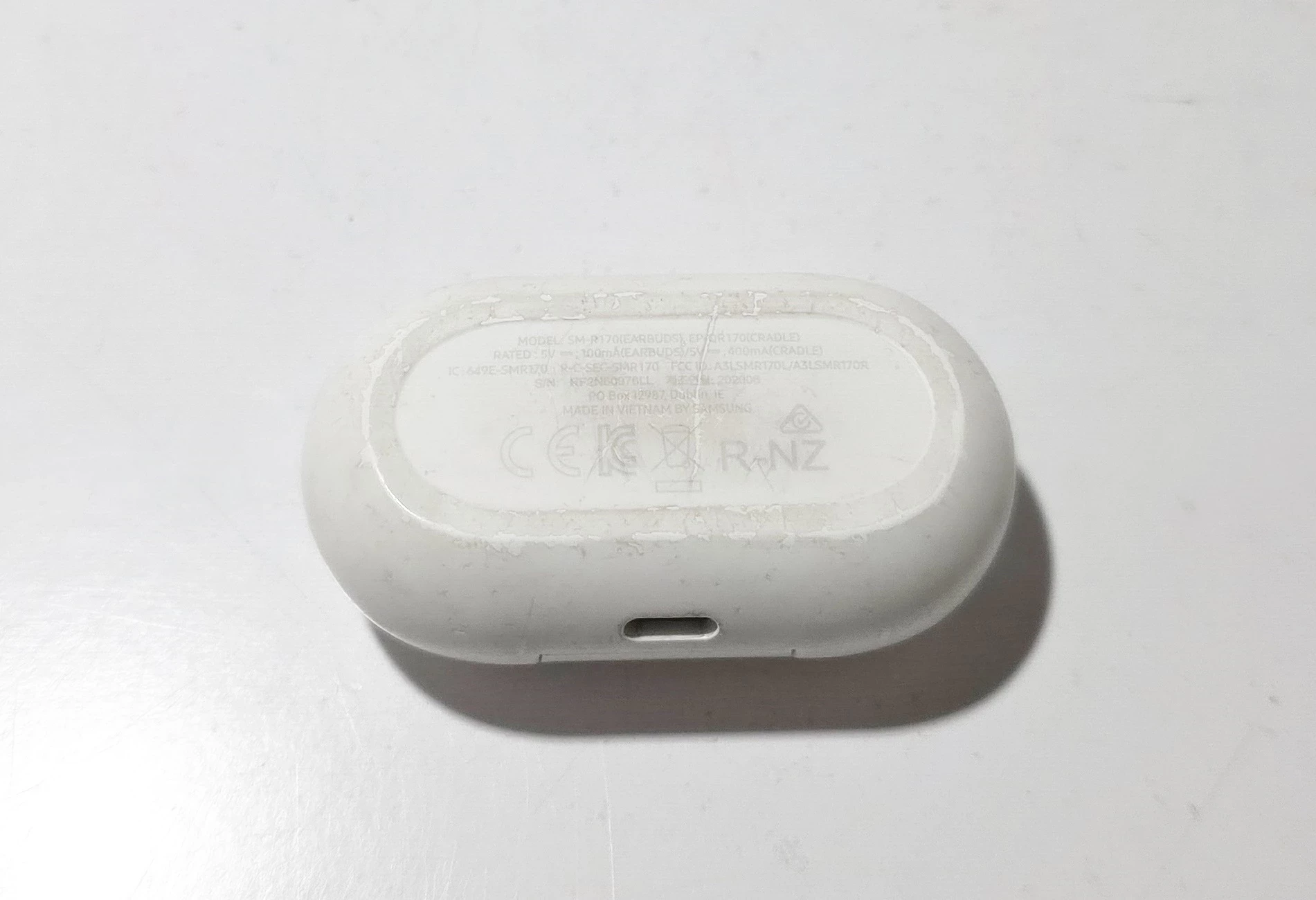 sluchawki-samsung-galaxy-buds-bialy-model-250439-1920031