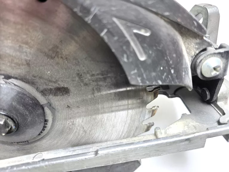 pilarka-tarczowa-hitachi-c7mfa-1010w-ean-gtin-3221910849030