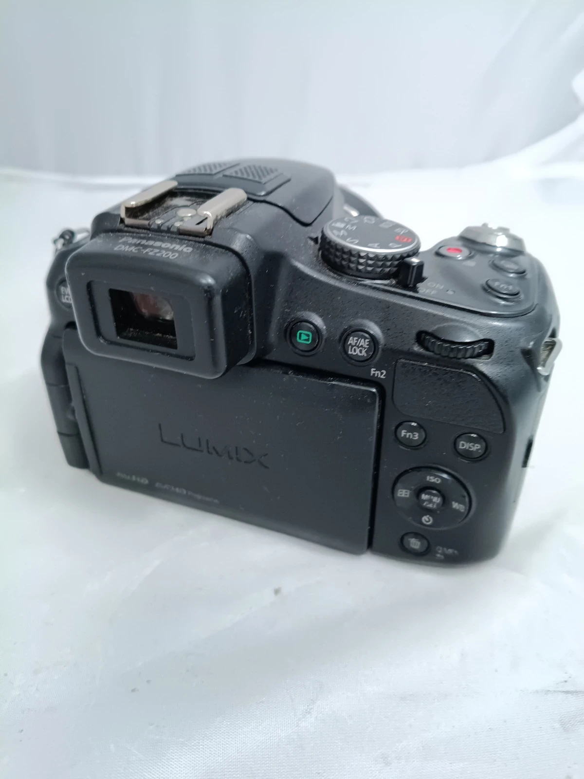 aparat-panasonic-lumix-dmc-fz200-zoom-optyczny-2400