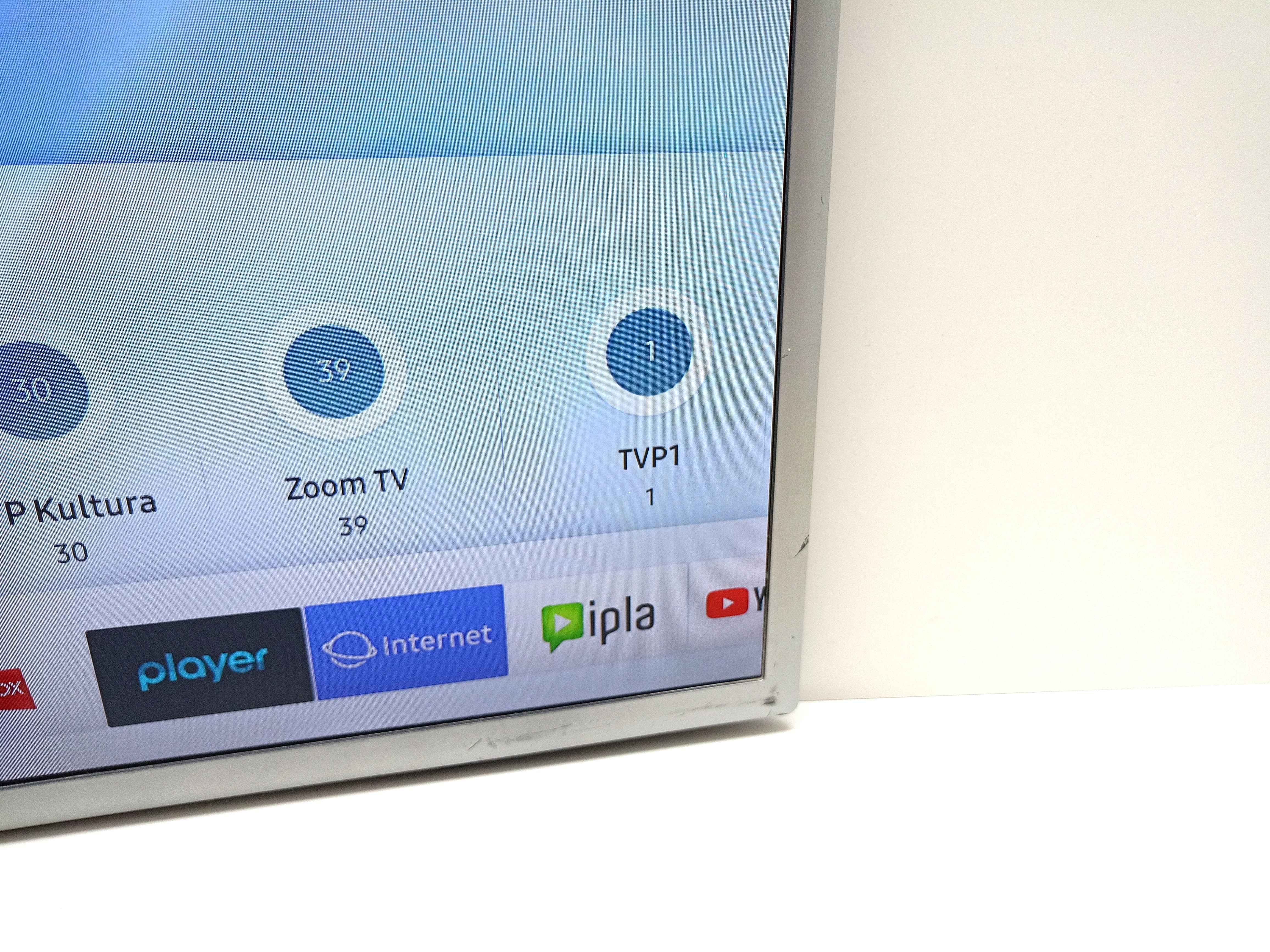 telewizor-samsung-ue32m5602ak-ean-gtin-8806088750057