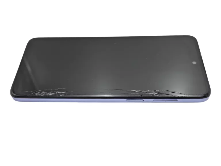 TELEFON MOTOROLA MOTO G13 4/128GB 6,5" 90 HZ 5000 MAH DUAL SIM