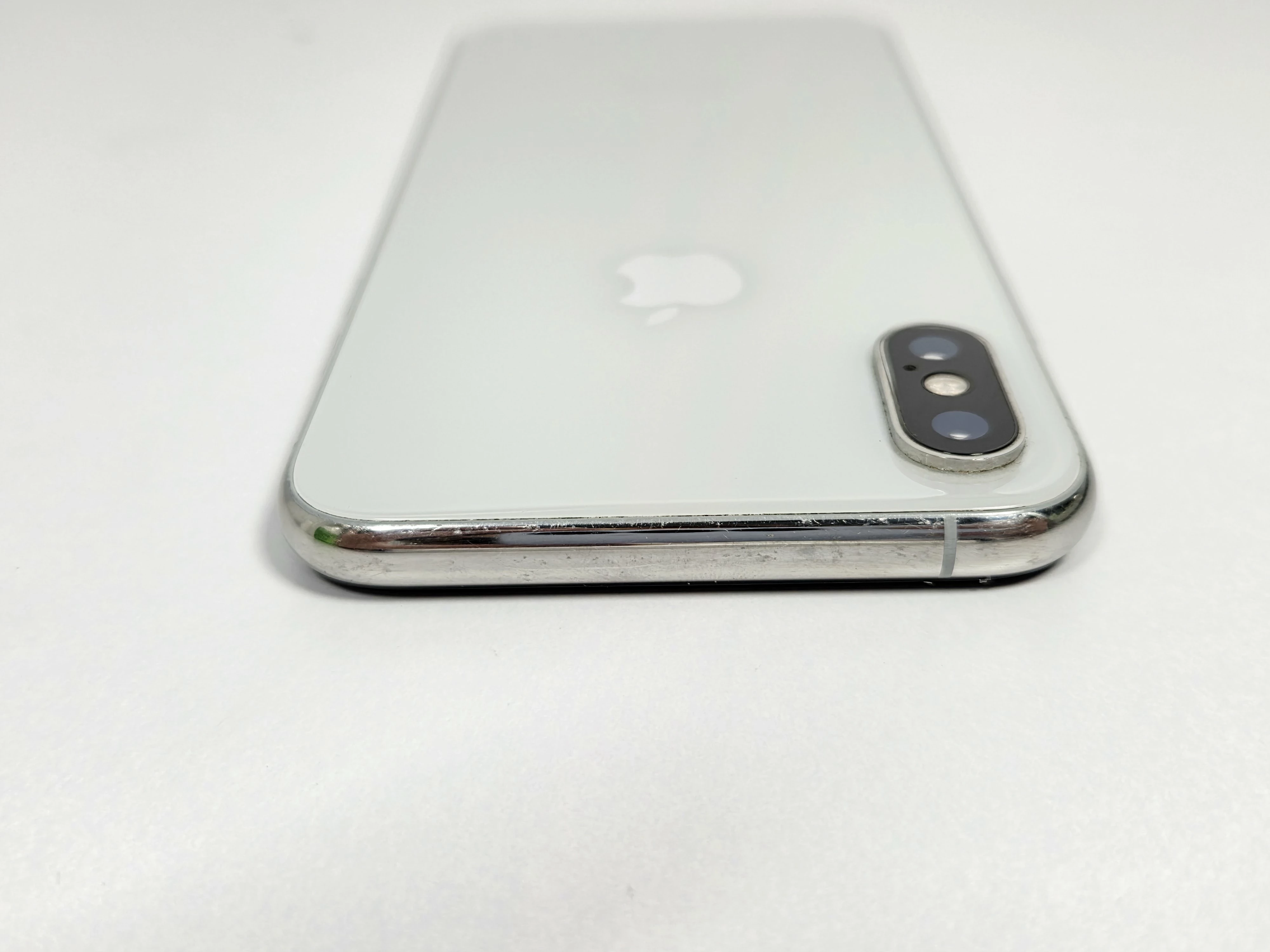 telefon-iphone-xs-464gb-przekatna-ekranu-580