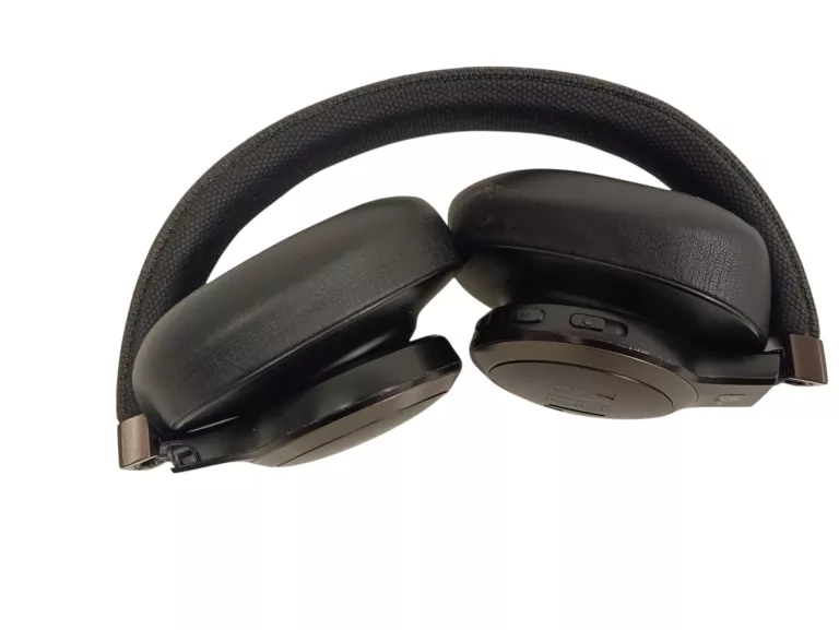 sluchawki-jbl-live-650btnc-solo-stan-11323-2