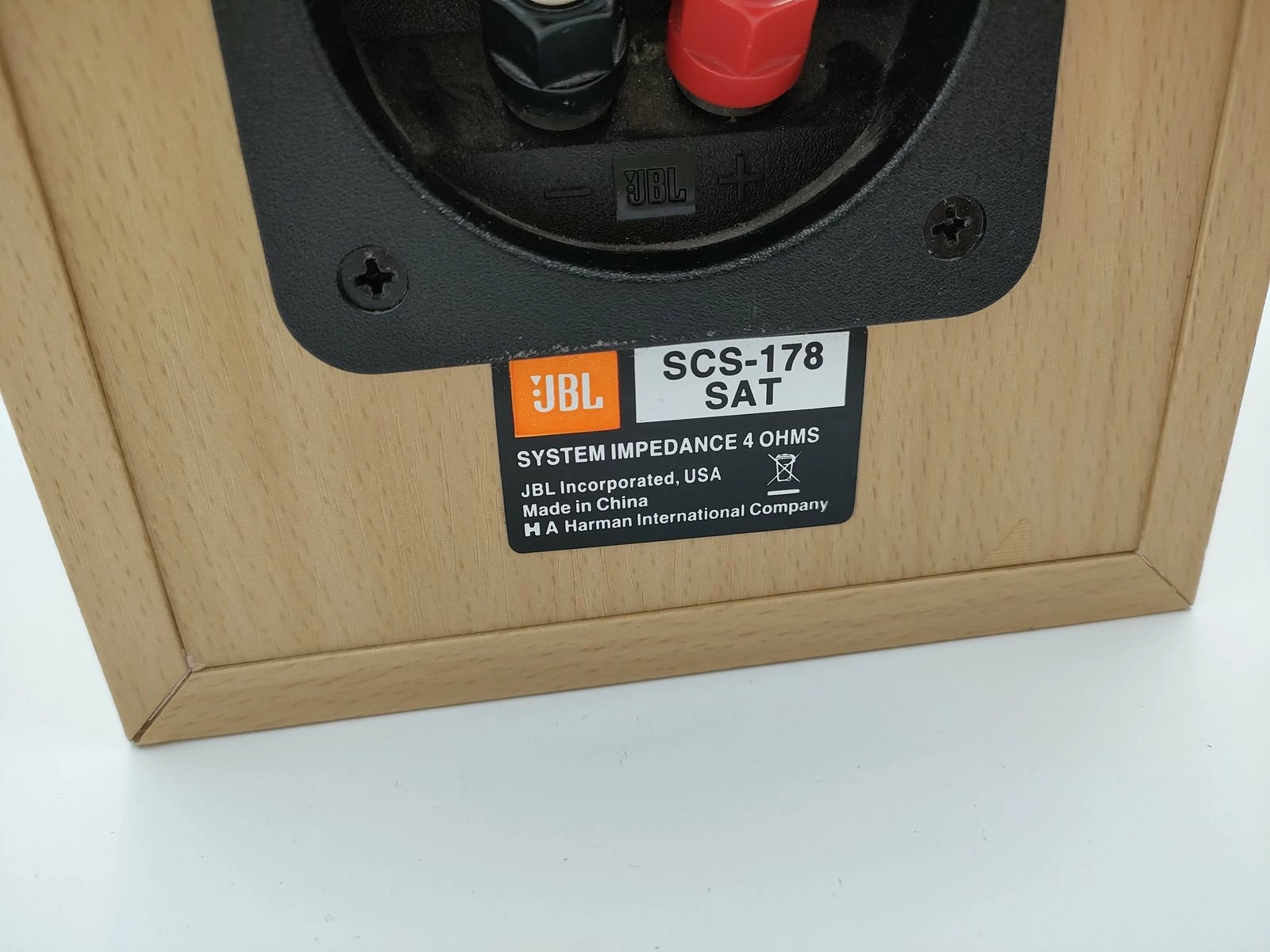 kolumny-glosnikowe-jbl-scs-178-satelity-centralny-rodzaj-208074-235238