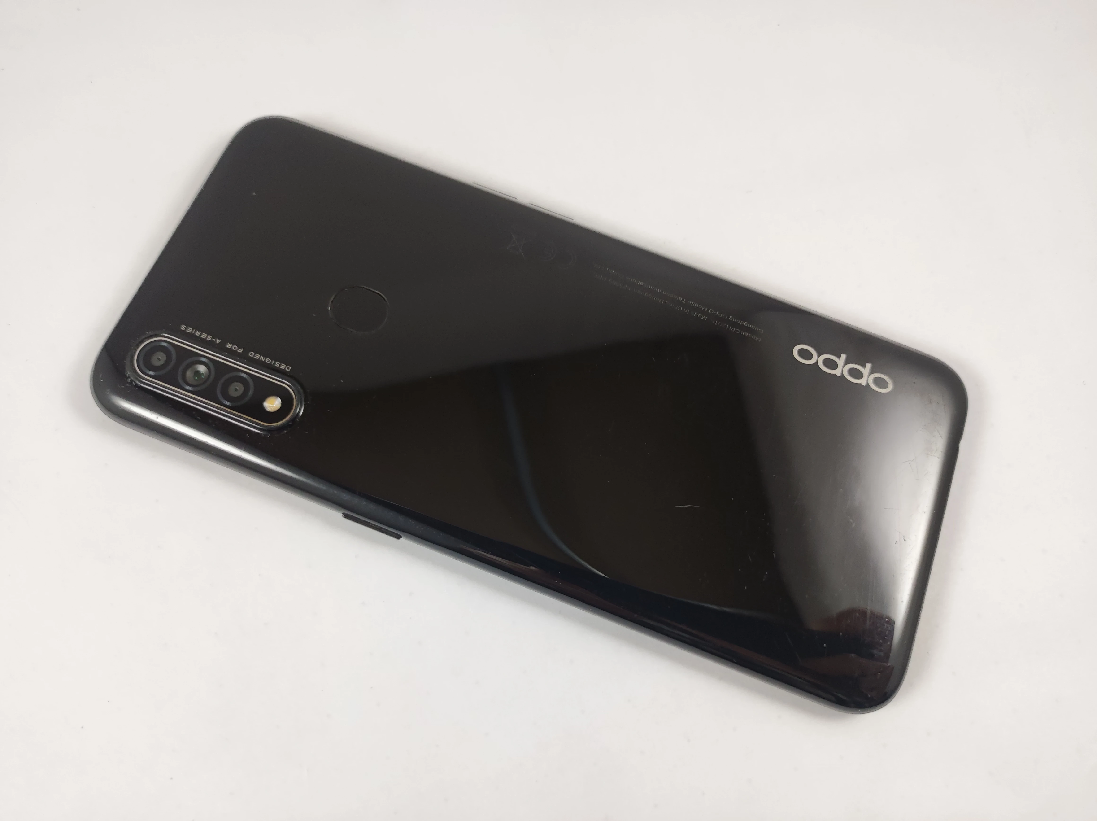 oppo-a31-64gb-4gb-wbudowana-pamiec-202869-214193