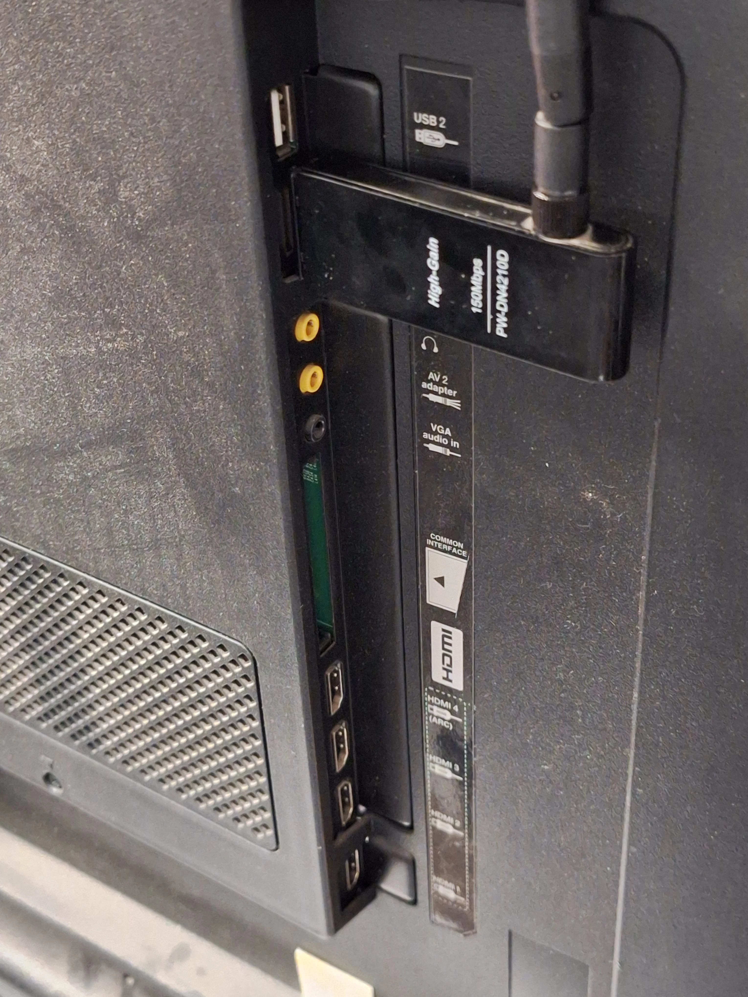 tv-peaq-p552403-s-55-typ-telewizora-211486-250142