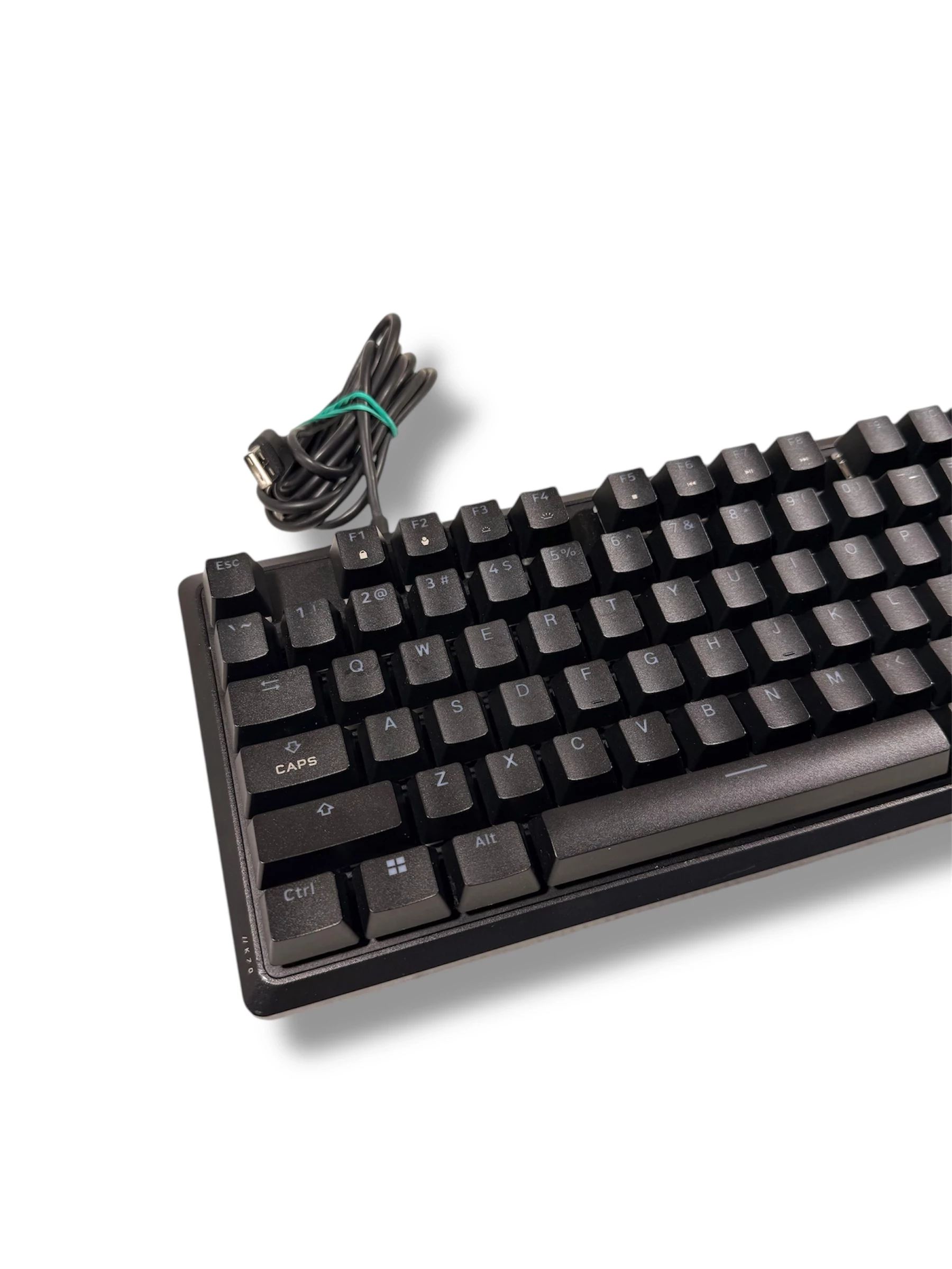 klawiatura-mechaniczna-corsair-k70-core-rgb-stan-11323-2