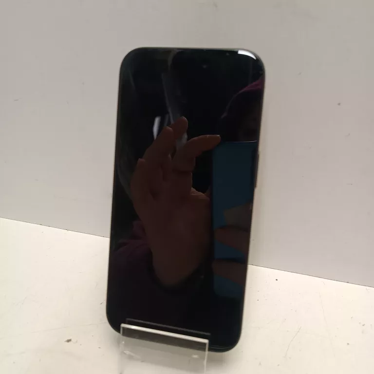 TELEFON IPHONE 16 256GB BATERIA 100%